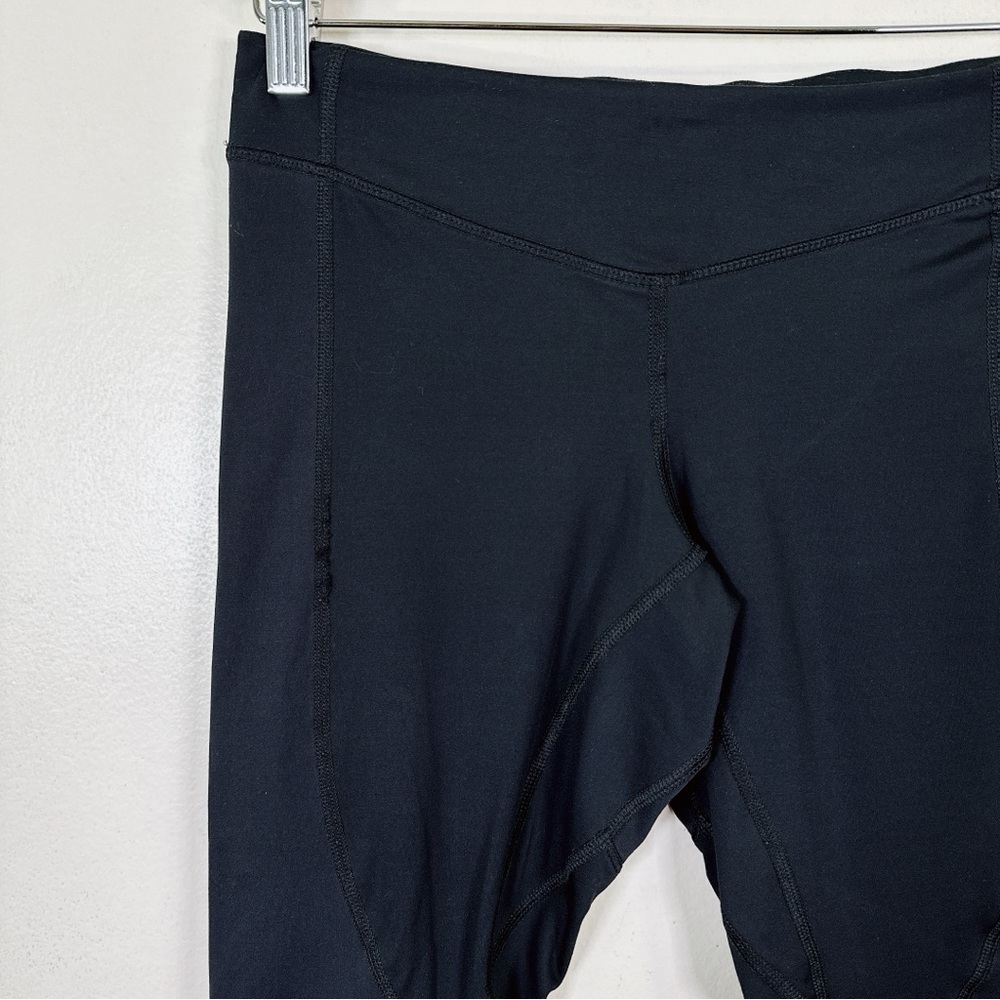 Lululemon Cropped Luxtreme Waist Mesh Pant - Picture 3 of 13
